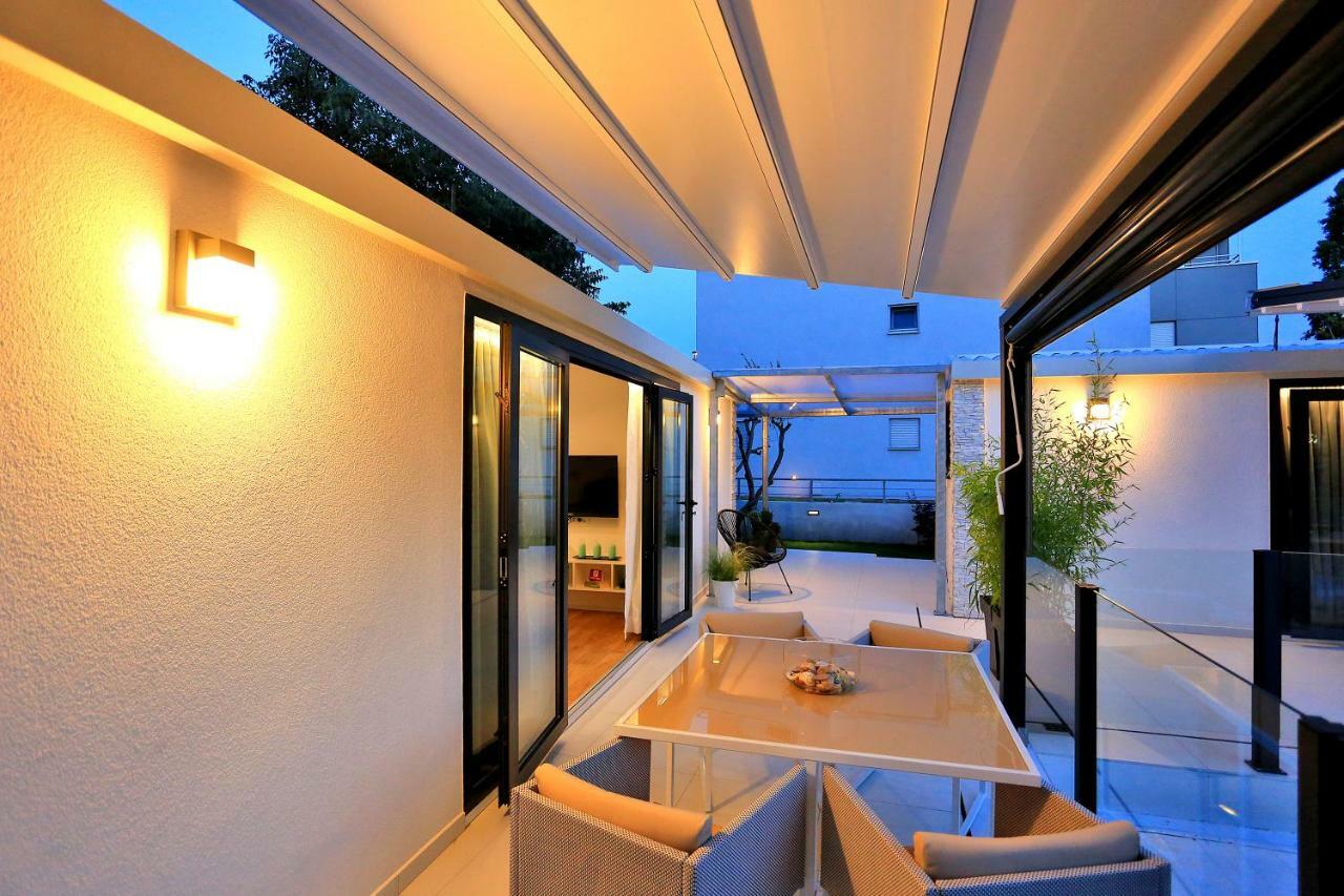 First Apartment זאדאר מראה חיצוני תמונה