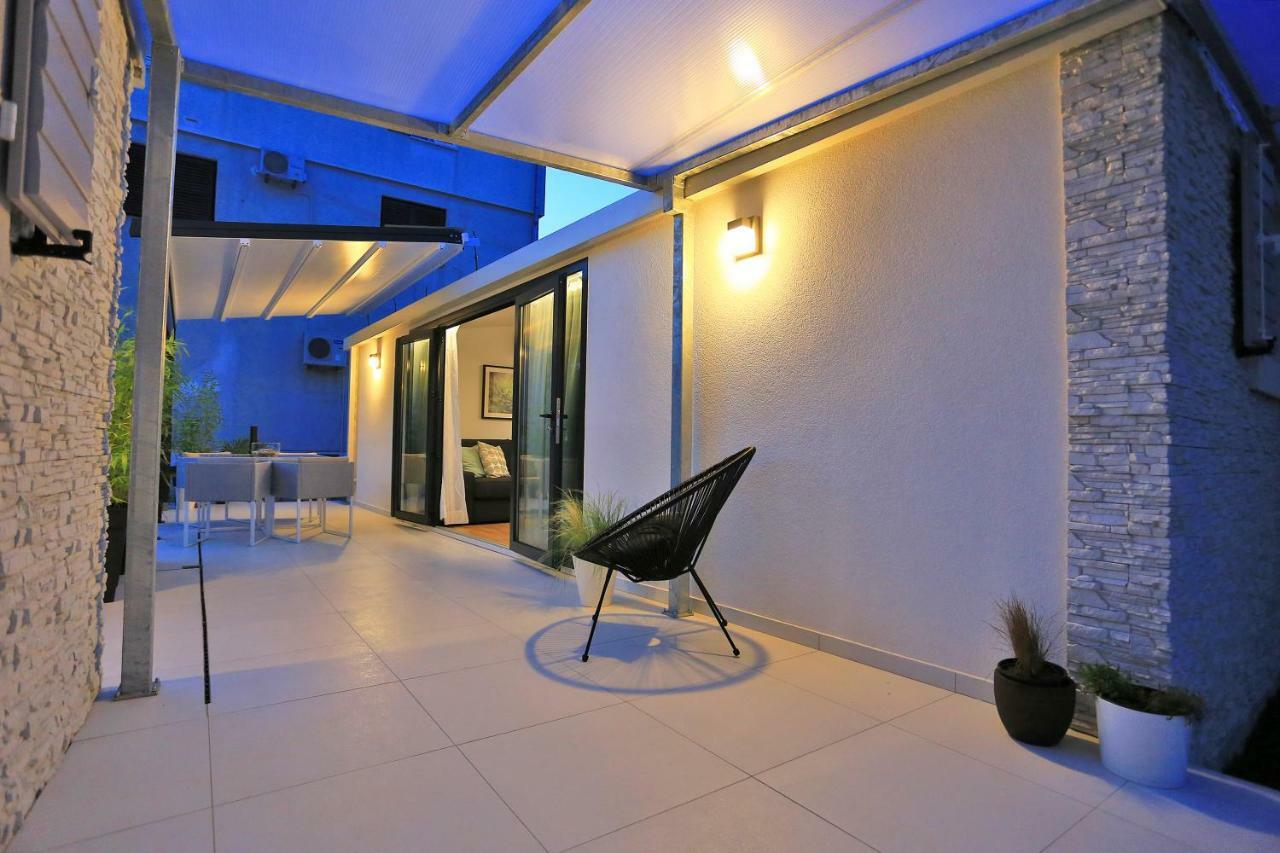 First Apartment זאדאר מראה חיצוני תמונה