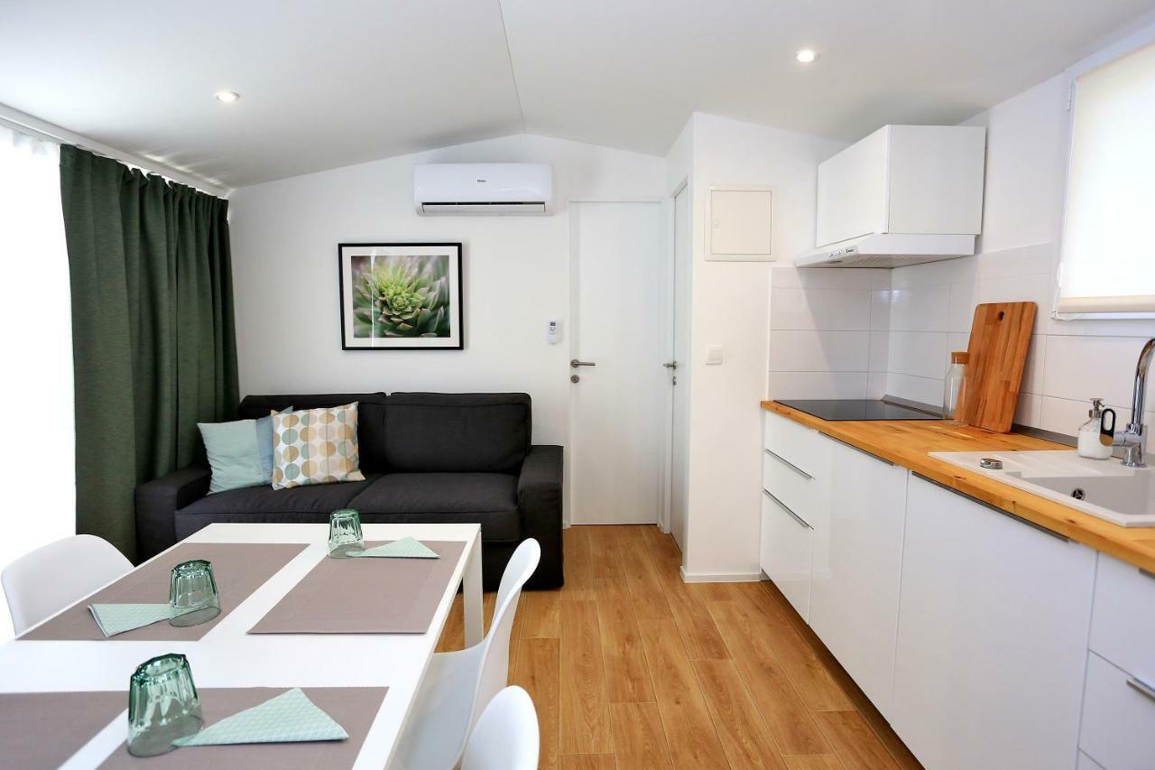First Apartment זאדאר מראה חיצוני תמונה